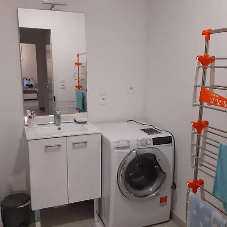 Apartamento A 150m De La Grande De *